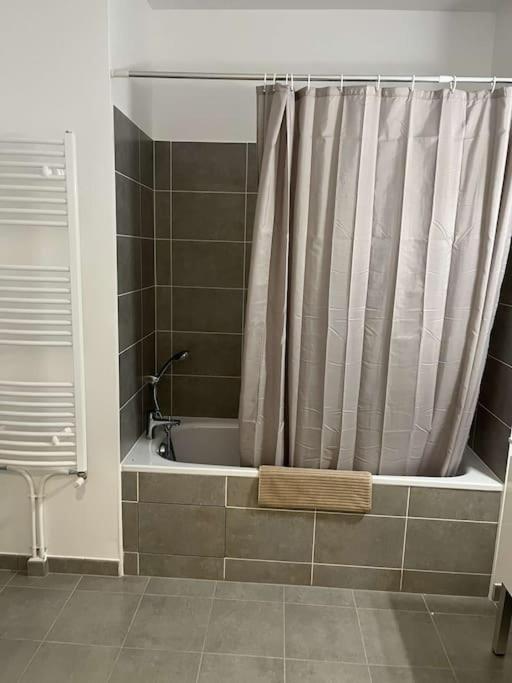 Apartamento Chez David Villejuif Exterior foto